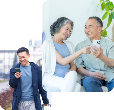 屋外を歩く男性／ご夫婦でスマホを見る